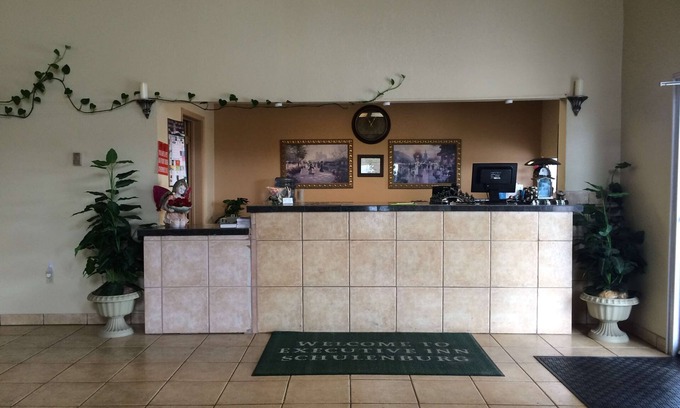 Schulenburg Hotel | Executive Inn & Suites Schulenburg
