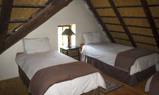 Umtshezi Cottage | Experience life on a real working farm