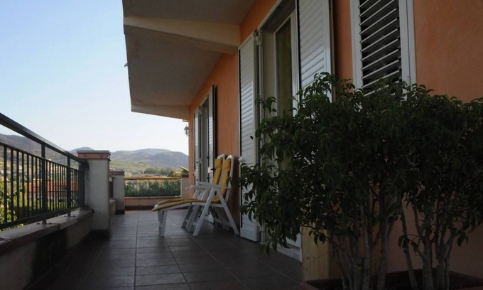 Mongiove Apartment | Experience nature a few meters from the sea