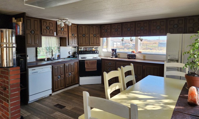 Huntington House | Experience Rural Life, Both Stores and Wide Open Country Only Blocks Away