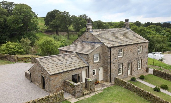 Skipton House | Experience unique wellbeing and nature-based activities on a 3000-acre Sanctuary