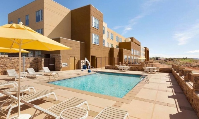 Page Hotel | Explore Arizona’s Beauty w/Room Near Antelope Canyon & Lake Powell