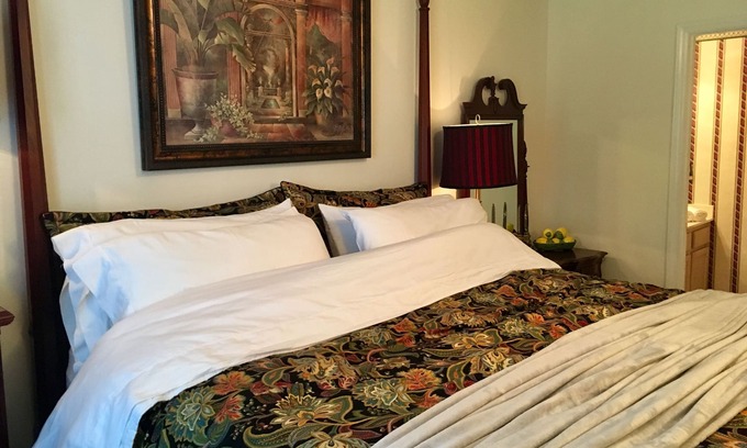 Greenville Cottage | Exquisite 2BR Ranch-Style Home Prime Greenville Location