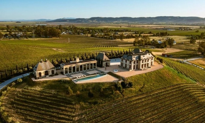 Sonoma House | Exquisite French Inspired Chateau