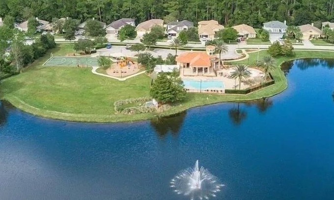 St. Augustine House | Exquisite Waterfront Retreat - Pet Friendly by RedAwning