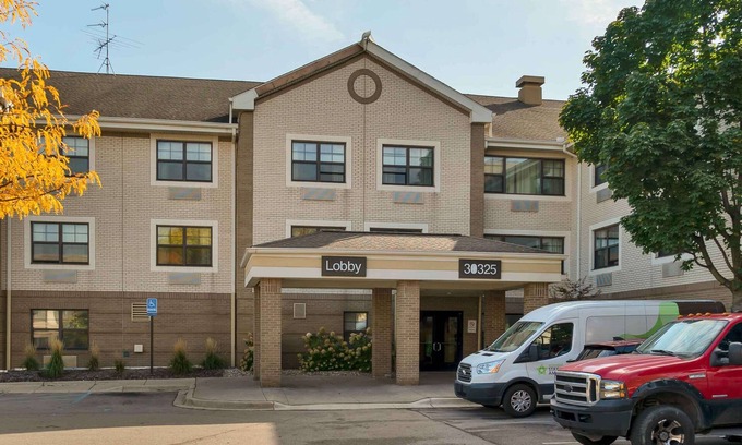 Romulus Hotel | Extended Stay America Suites Detroit Metropolitan Airport