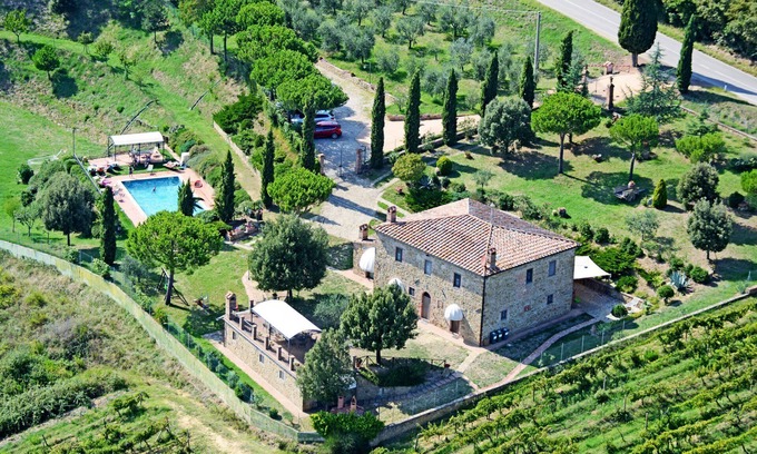 Sinalunga Villa | Extremely panoramic villa with private swimming pool, large, well-equipped outdoor area, terrace wit