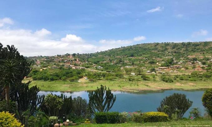 Ethekwini Hotel | Ezweni Lodge