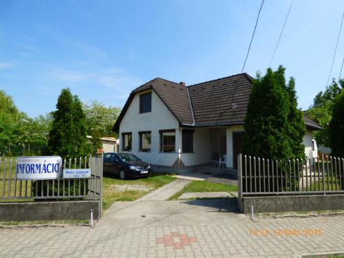 Szantod Apartment | Fábián Apartman-ház