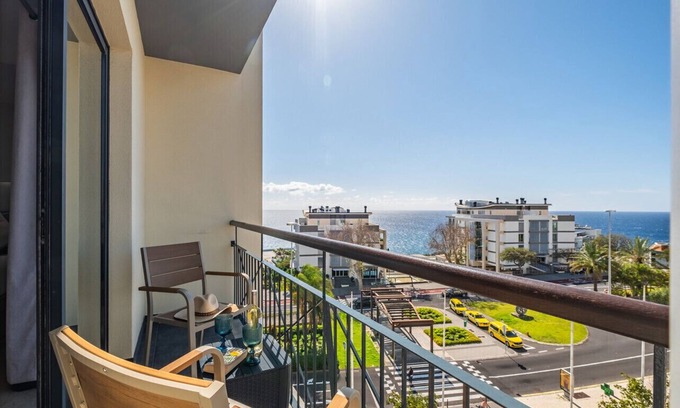 Sao Martinho Apartment | Fórum Ocean View 5B by Madeira Sun Travel