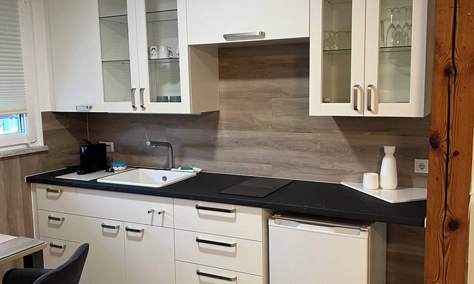 Fuerth Apartment | Fürth, Gemütliche, Zentralgelegene Ferienwohnung, Nähe Führter Mare, Womo Parkpl