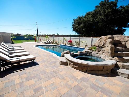 Southwest Anaheim House | F-31 Mickeys Beach House