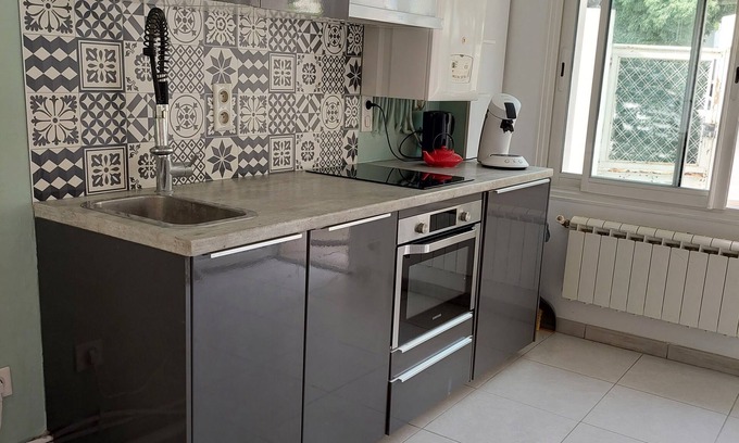 Figuerolles Apartment | F3 2 bathrooms near center and beach road