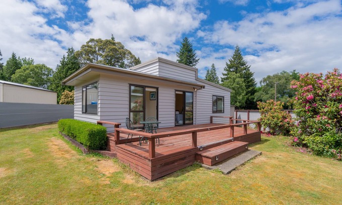 Te Anau House | Fab on Fergus - Te Anau Holiday Home