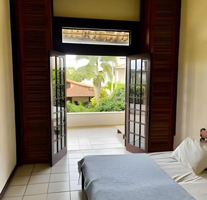 Portal da Ferradura House | Fabulosa Casa em Cond. próximo a Rua das Pedras