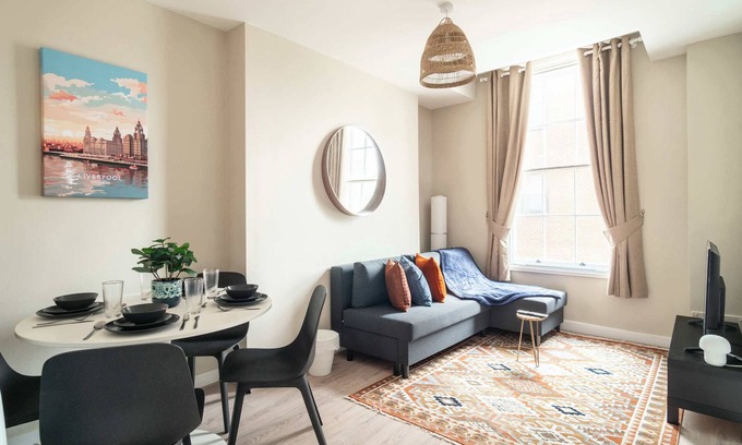 Liverpool City Centre Apartment | Fabulous 1 Bedroom Apartment in Central Liverpool