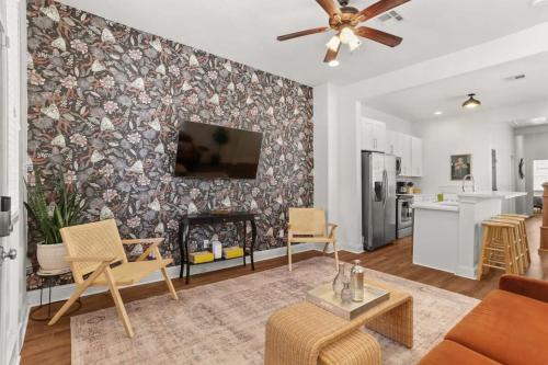 Saint Thomas Development Apartment | Fabulous Classy and Comfy 3BD 2BA Home and Parking