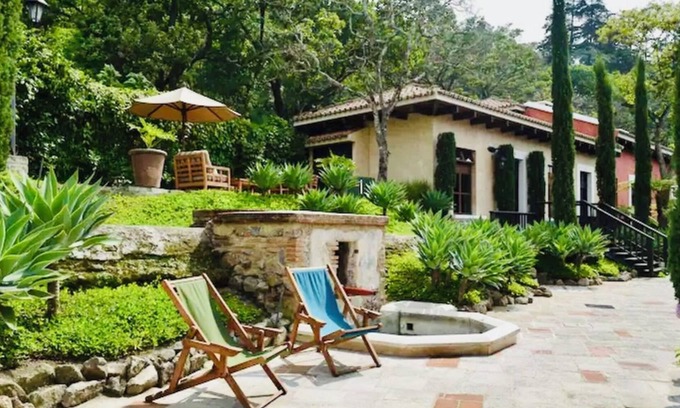Antigua Guatemala Villa | Fabulous Villa Antigua Guatemala 1 km park heated swimming pool shuttle parking