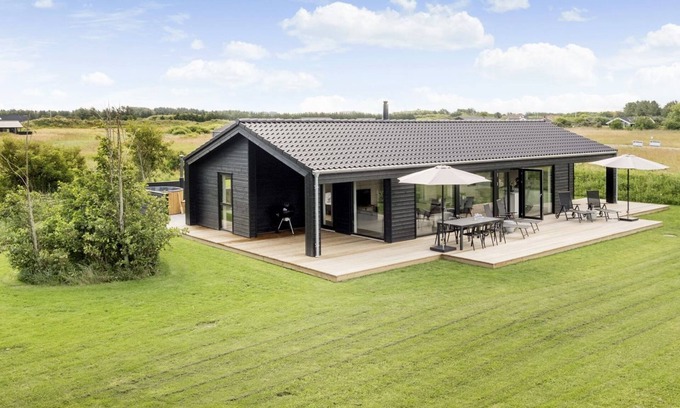 Hirtshals House | "Faidra" - 1.1km from the sea by Interhome