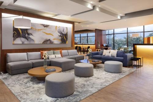 Bogota Hotel | Fairfield by Marriott Bogota Embajada