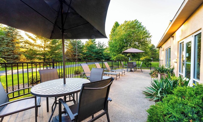 Battle Creek Hotel | Fairfield Inn by Marriott Battle Creek