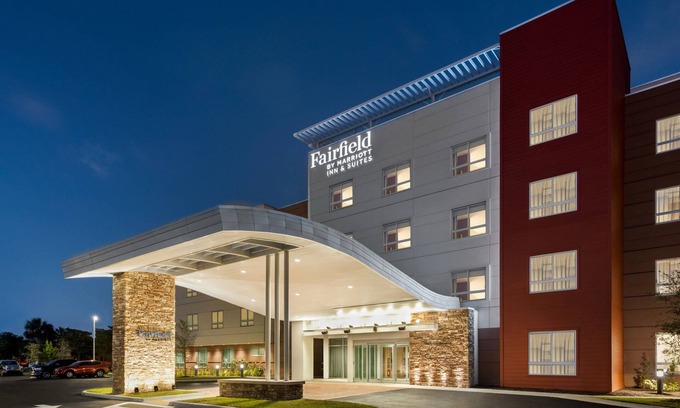 Bonita Springs Hotel | Fairfield Inn & Suites by Marriott Bonita Springs