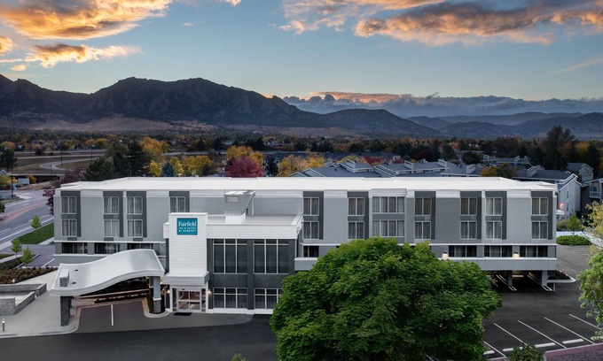 Keewayden Hotel | Fairfield Inn & Suites by Marriott Boulder