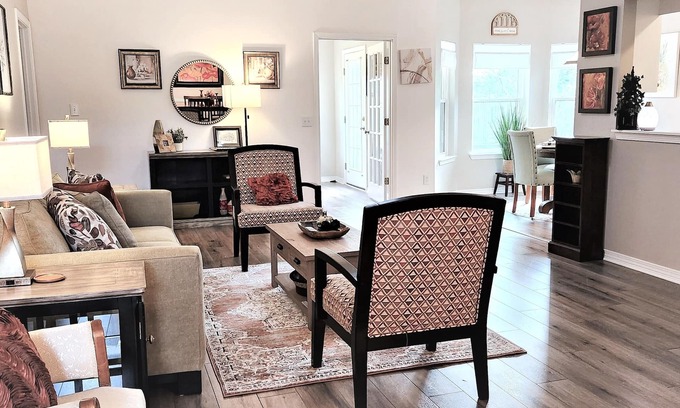 Fairhope House | Fairhope - Vacationers Summertime Special!