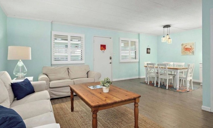 Midtown Ocean City Condo | Fall Wine Fest Escape -2BR Condo + Ocean Views + NEW LAUNCH SPECIAL 20% Off