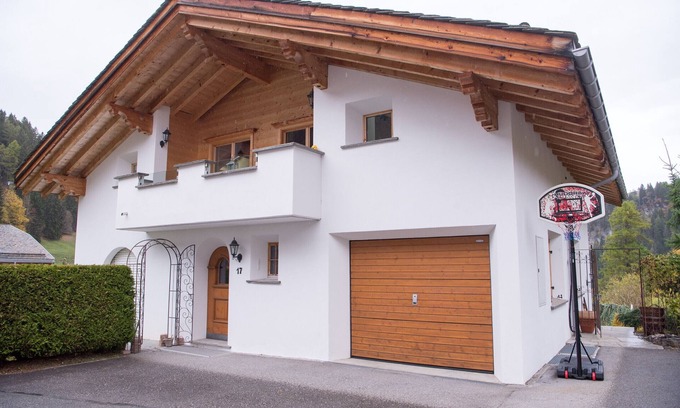 Churwalden Apartment | Family accommodation Furnerschhus Churwalden for 4 persons