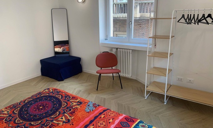 Historic Center Apartment | Family and Friends Apartments 1.Bologna by walking and North Italy by train!
