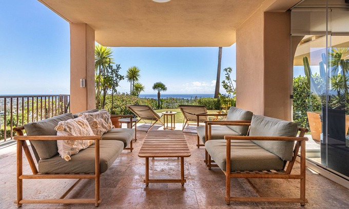 New Golden Mile Apartment | Family Apartment in Hacienda de Cifuentes