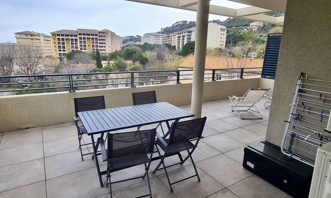 Ville-di-Pietrabugno Apartment | Family apartment on the heights of Bastia