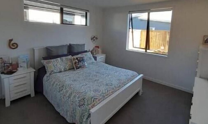 Papamoa Beach Apartment | Family Beach House