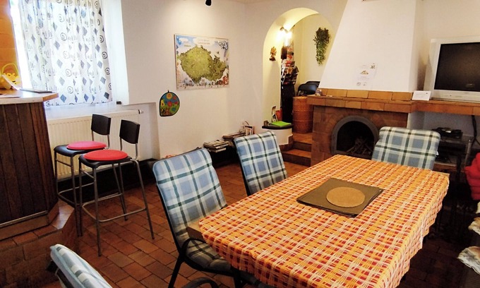 Mnetes Ski Chalet | Family Cottage Near Prague - Pool, Sauna, Garden & Castles Nearby
