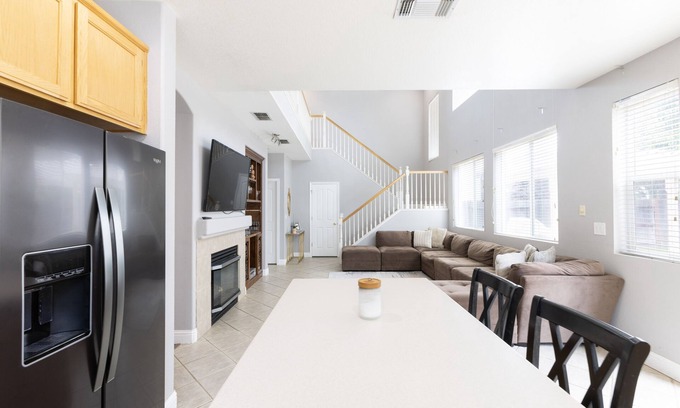Elk Grove House | Family Friendly Area within 5 Min of Parks, Trails, Wineries, Breweries!