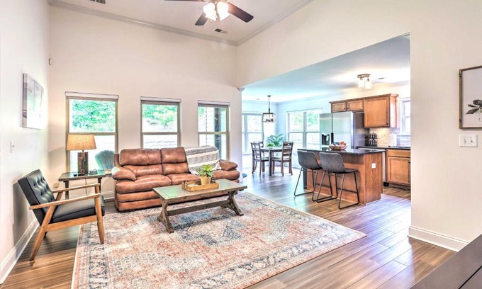 Calera House | Family-Friendly Calera Getaway with Game Room!