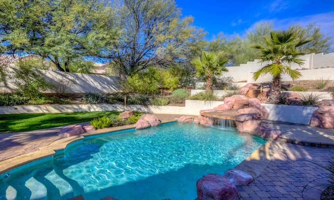Canada Hills Golf Course House | Family Friendly Desert oasis on golf course with Heated Pool!