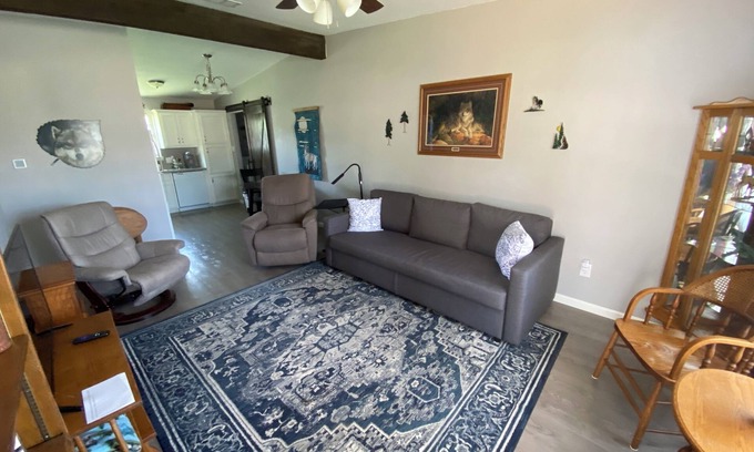 Wichita Falls House | Family friendly home that is centrally located. 15 minutes from Sheppard AFB.