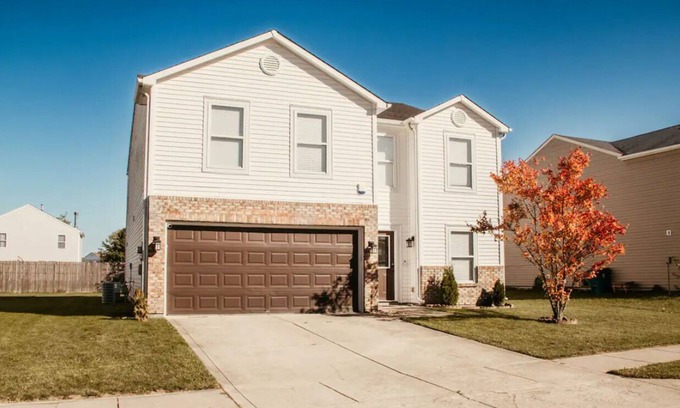 Wanamaker House | Family-Friendly Home