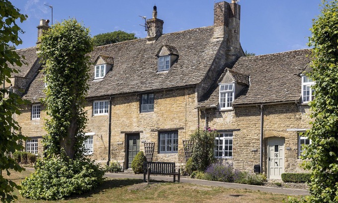 Burford Cottage | Family friendly Holiday home in Burford - The Bakehouse