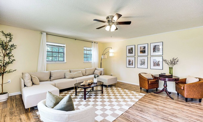 Huntsville House | Family-Friendly Huntsville Home w/Spacious Yard