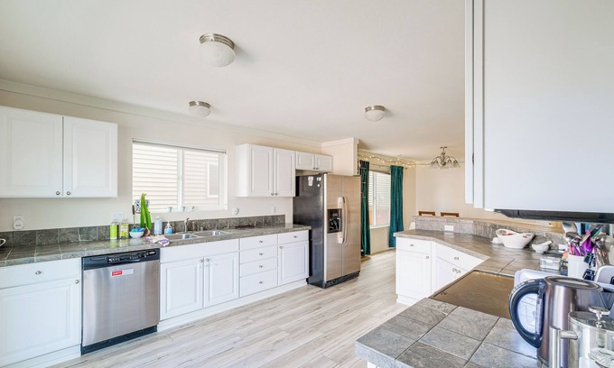 Port Orchard House | Family-Friendly Port Orchard Holiday Retreat!