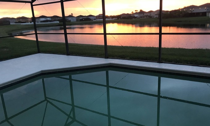 Kissimmee House | Family friendly,Private Pool ,Golf, Pet Friendly,10 minutes to Orlando airport