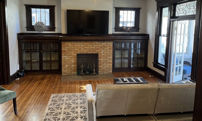 Windsor Park House | Family friendly space downtown near Mass Ave and Bottleworks