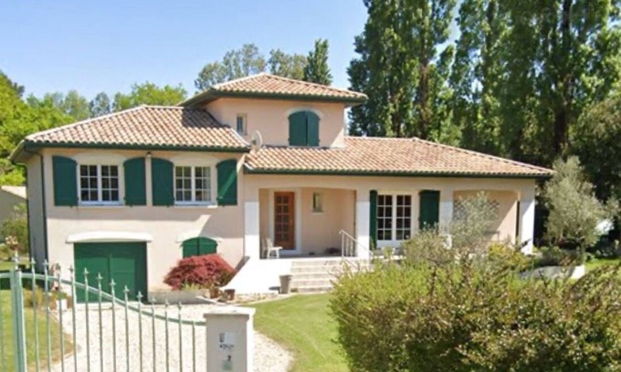 Saint-Vivien-de-Medoc House | Family home