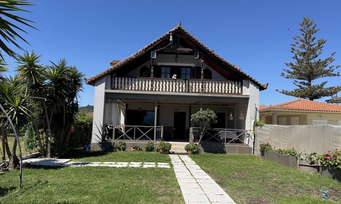 Agios Andreas Apartment | Family holiday directly at the beach - apartment with garden, wifi | Messenia, P