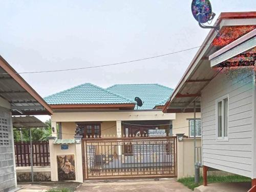 Chum Het House | Family Home Countryside