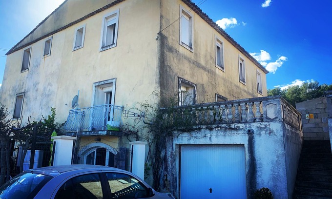 Le Muy House | Family home for 7 adults