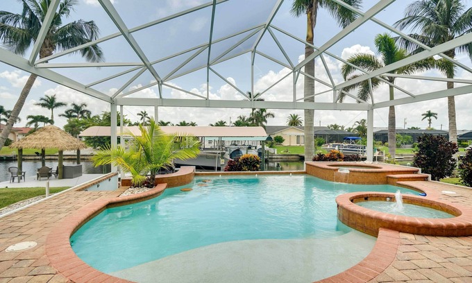Caloosahatchee House | Family Home w/Outdoor Oasis in Cape Coral!